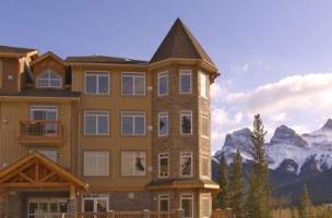 Falcon Crest 1br 1pullout Canmore