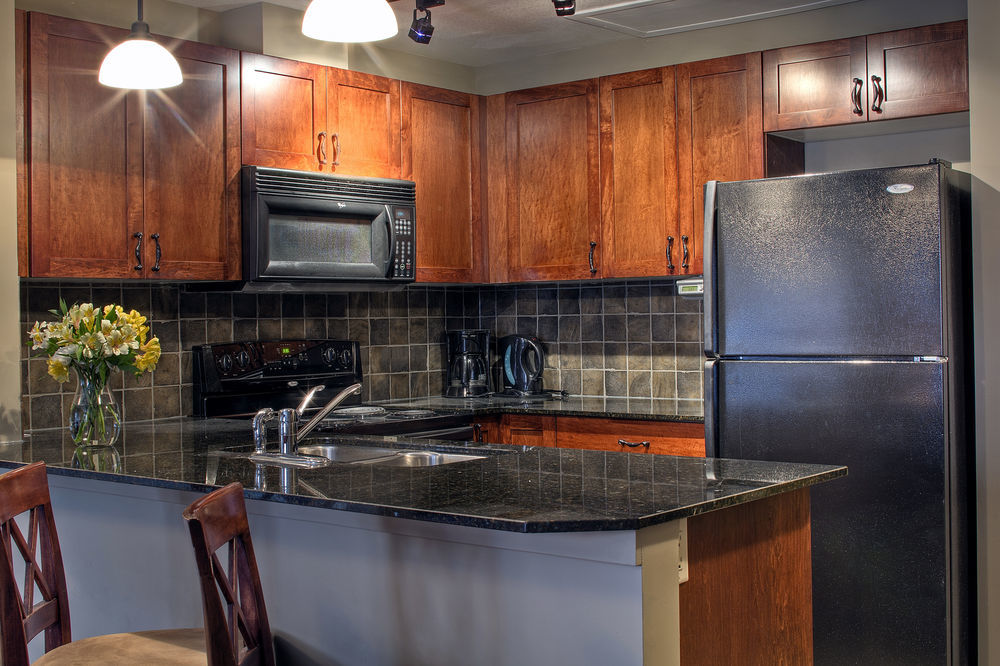 Falcon Crest 1br 1pullout 3* Canmore