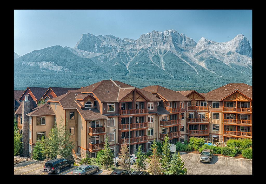 Falcon Crest 1br 1pullout Canmore